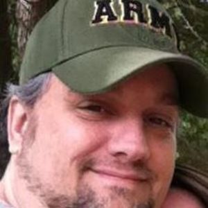 Meet your Posher, Loni